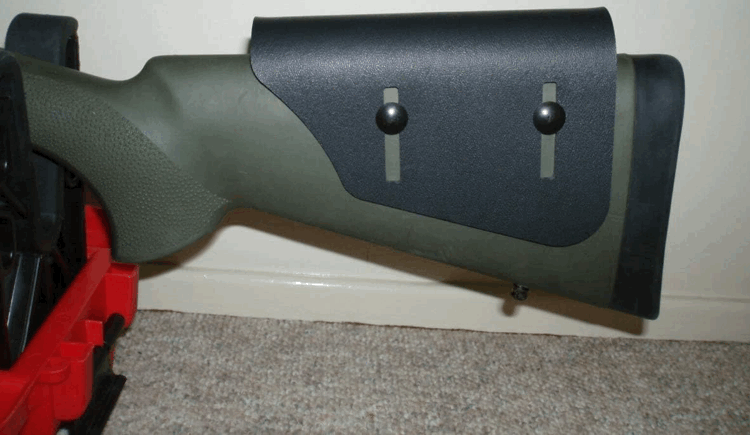 ADJUSTABLE CHEEK RISER WITH ADJUSTMENT KNOBS